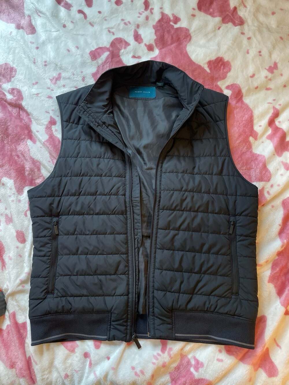 Perry Ellis Men's Black Quilted Puffer Vest Size Large